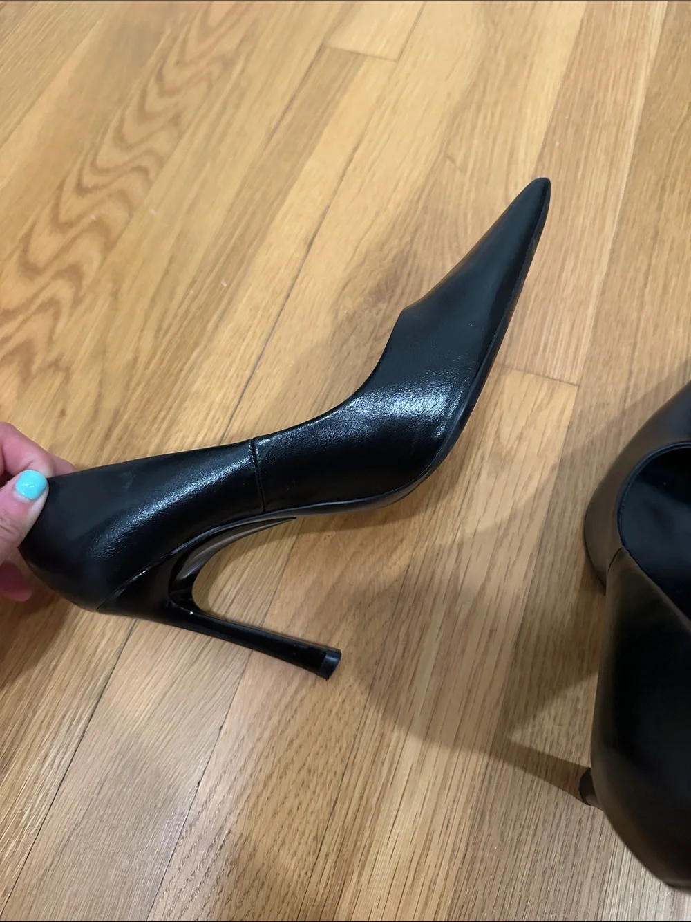 Zara Black Pointed Toe Leather Pumps